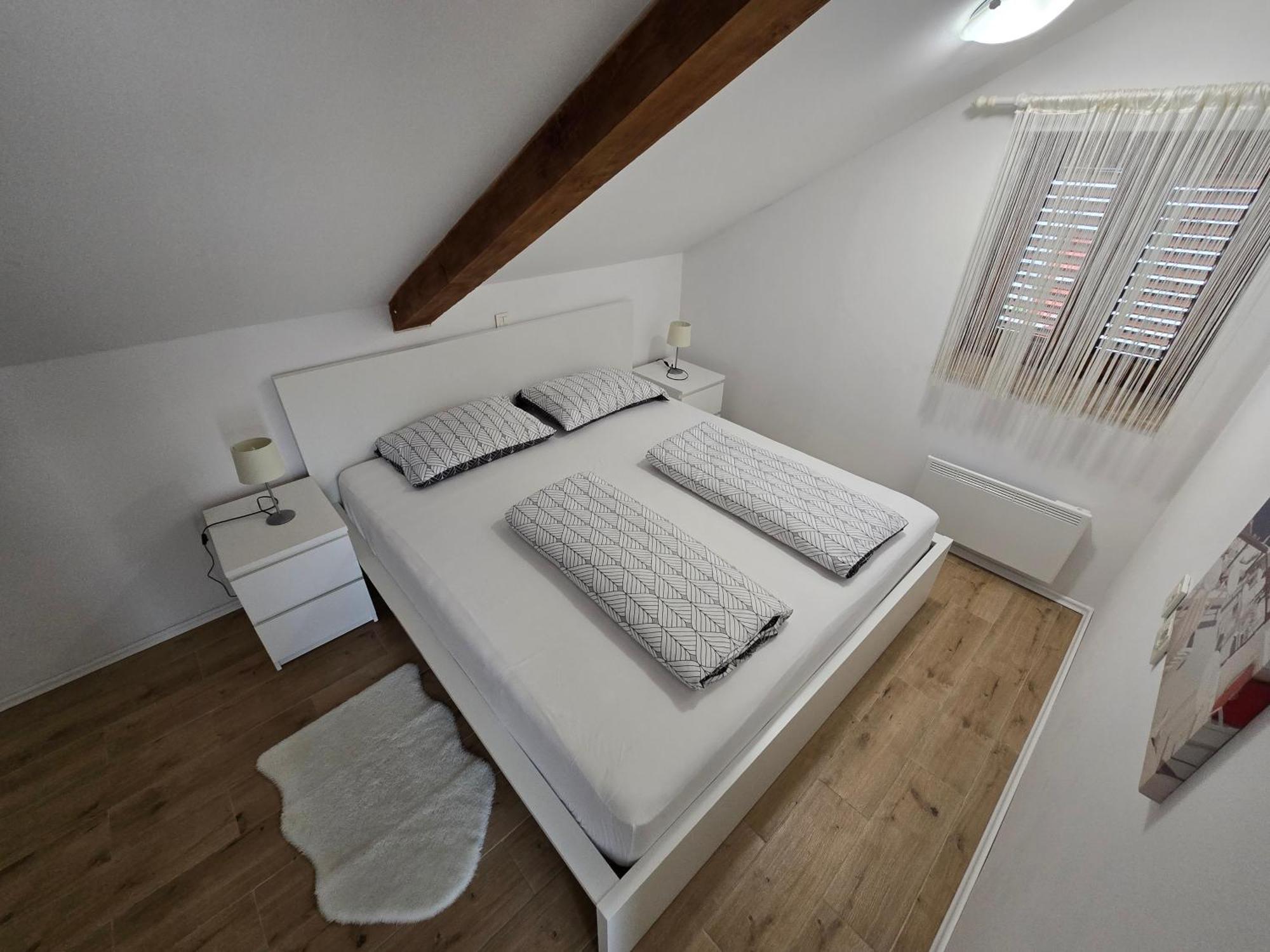 App E.n.a. Apartment *